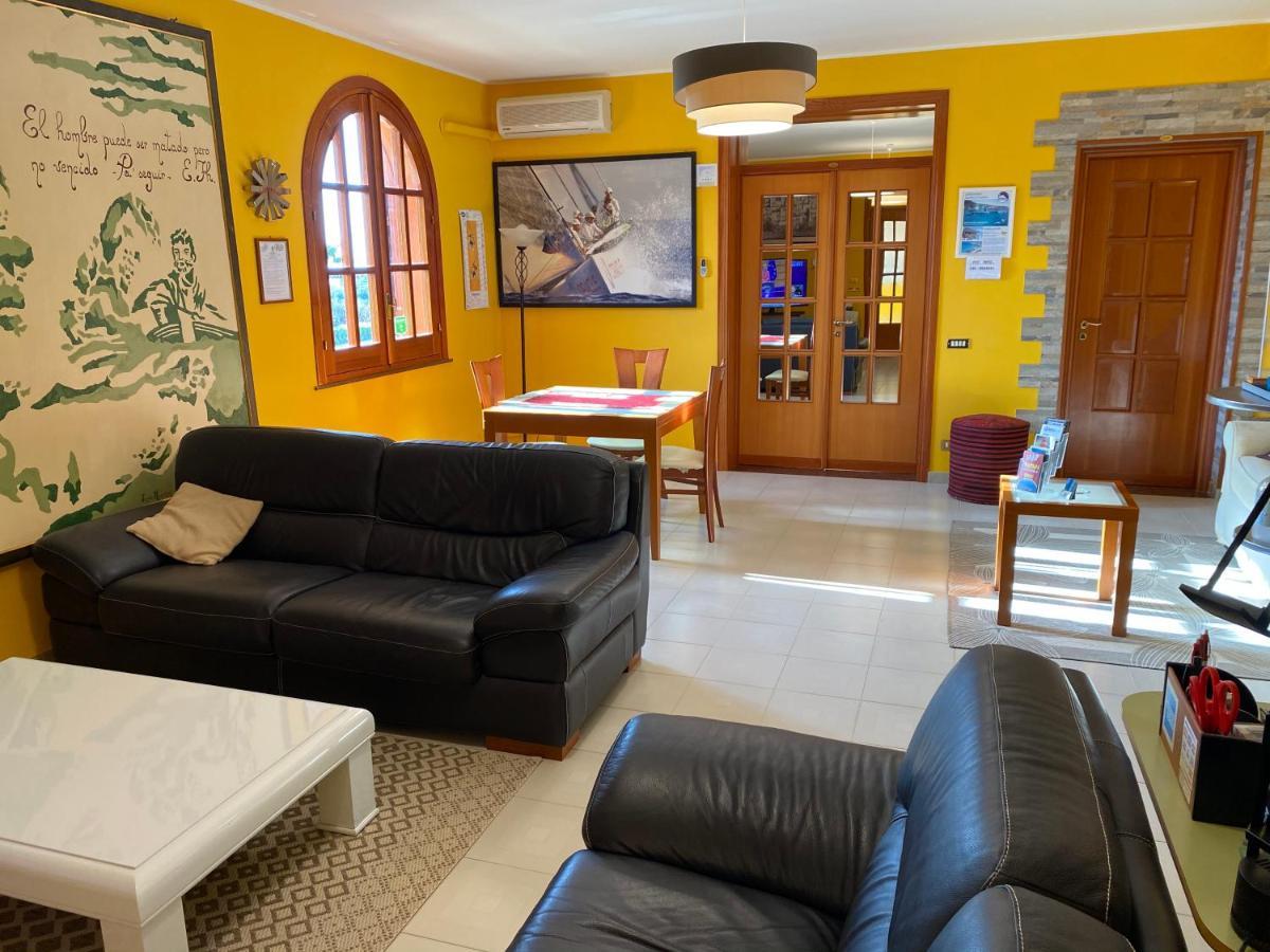 Orlando Vacanze Camere Erice Eksteriør billede