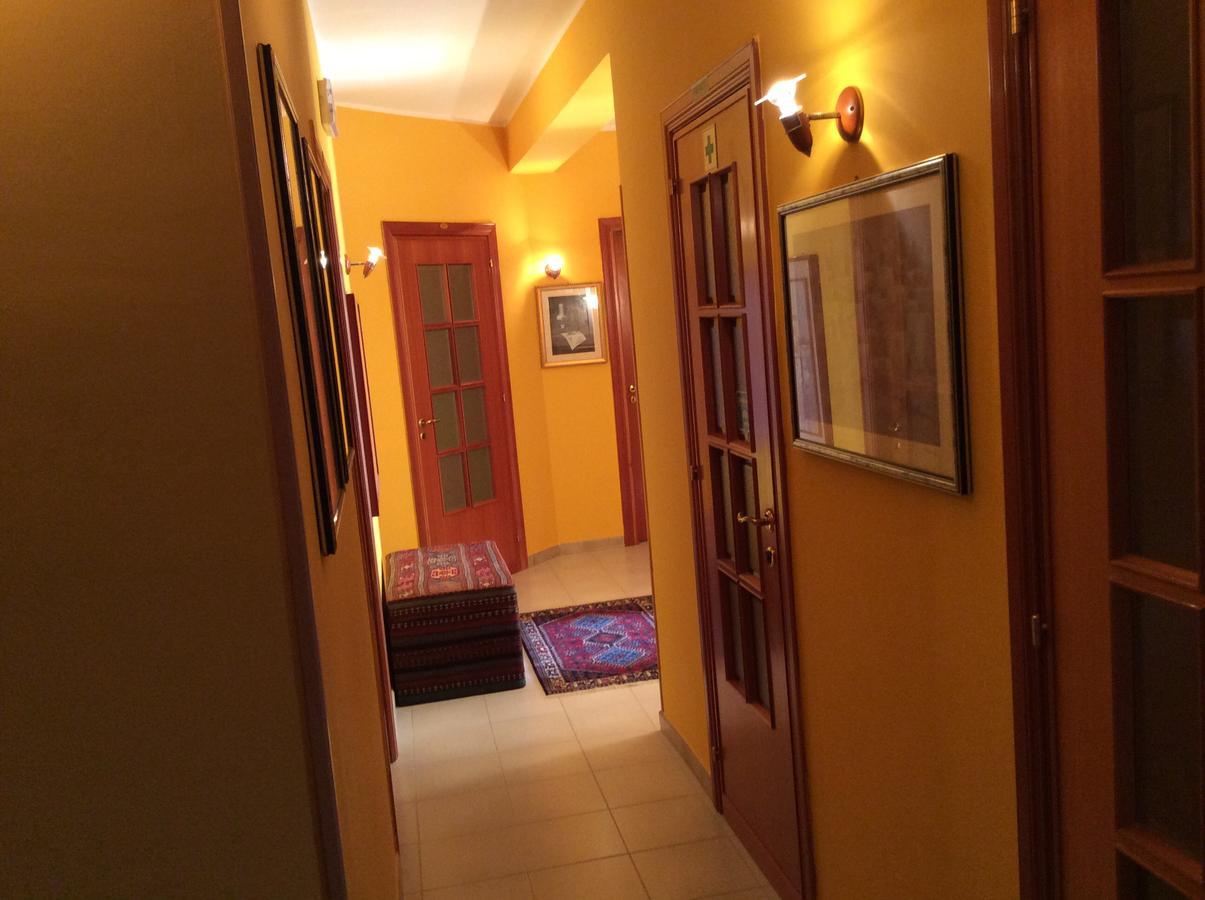 Orlando Vacanze Camere Erice Eksteriør billede