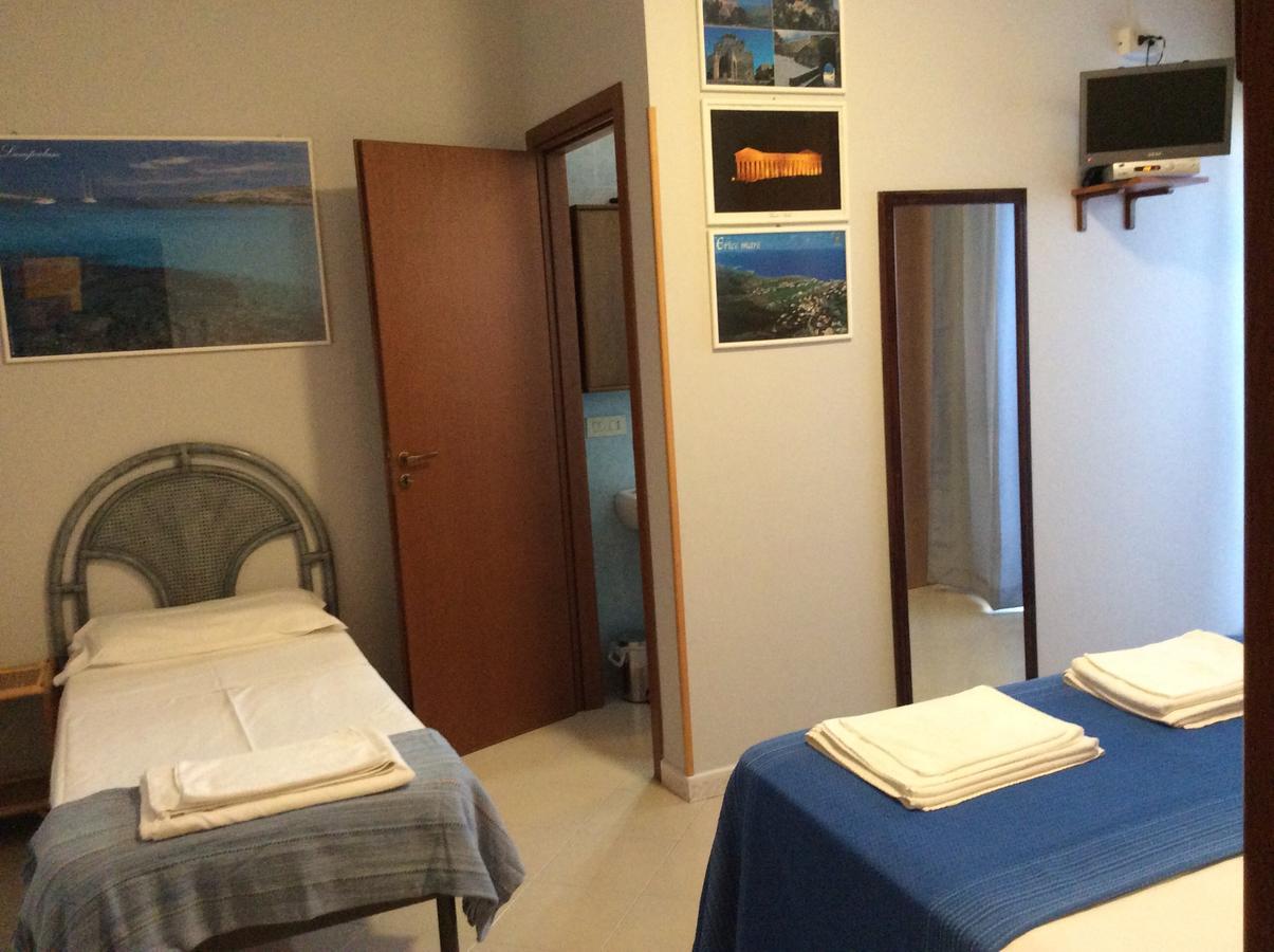Orlando Vacanze Camere Erice Eksteriør billede